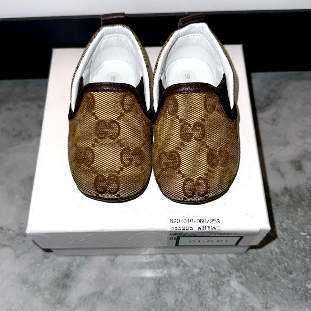 Gucci Baby Logo Loafer